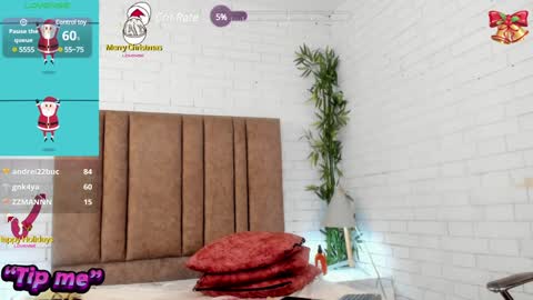 Snapshot of victoria_mooree chatting on December 24, 8:33 am Victoria Everyday From 1400 to 2130 Col Time online show from December 24, 8:33 am