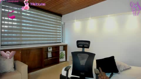 Victoria   Everyday From 1400 to 2130 Col Time online show from April 12, 11:04 am