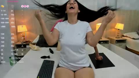 victoria_pachon online show from March 21, 7:17 pm