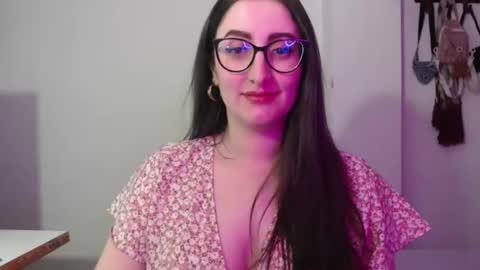 Victoria online show from February 16, 8:49 pm