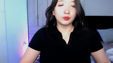 Snapshot of victoria_smile_ chatting on October 23, 9:24 pm Victoria online show from October 23, 9:24 pm