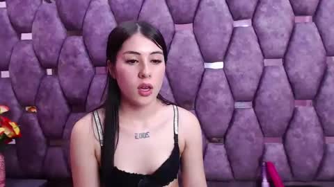 Snapshot of victoria_storm_ chatting on February 27, 12:43 am victoria_storm_ online show from February 27, 12:43 am