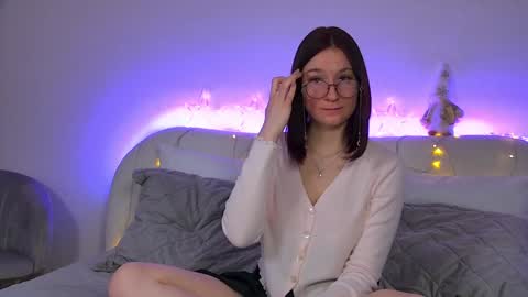 Snapshot of victoriaardern chatting on December 30, 12:31 pm Victoria online show from December 30, 12:31 pm