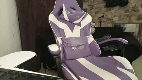 Snapshot of victoriacox_ady chatting on September 29, 9:03 am Victoria Cox online show from September 29, 9:03 am