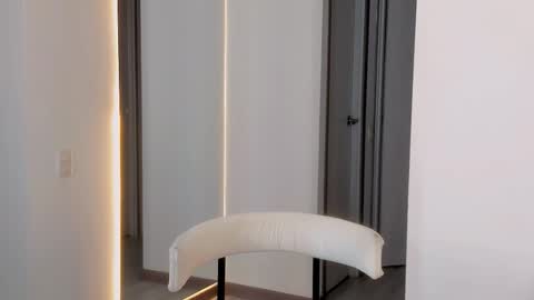 Vcitoria online show from February 13, 12:50 am