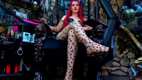 Victoria Heller online show from September 25, 6:06 am