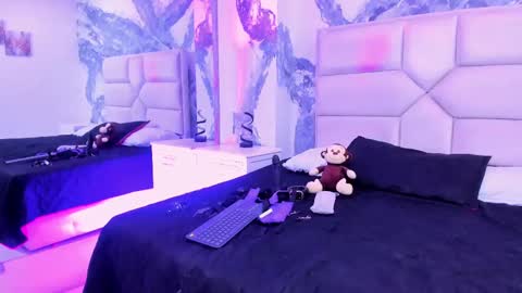 Snapshot of victoriasanz_ chatting on September 11, 6:35 am victoriasanz_ online show from September 11, 6:35 am