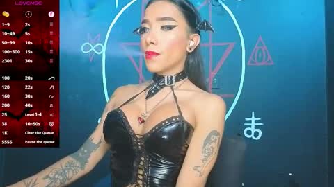 Victoria Vampire online show from November 13, 6:18 pm