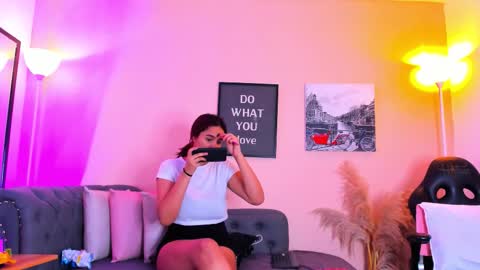 Victoriazans online show from February 17, 3:47 am