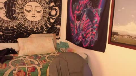 Victorino Jhonson online show from December 4, 5:44 pm