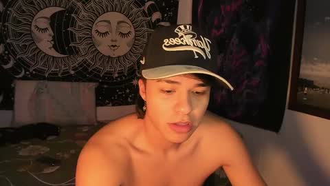 Victorino Jhonson online show from December 25, 1:20 am