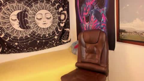 Victorino Jhonson online show from December 1, 4:12 pm