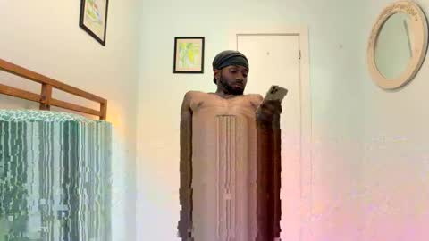 Snapshot of victoryd007 chatting on November 18, 1:33 am victoryd007 online show from November 18, 1:33 am