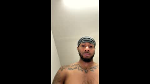 Snapshot of victoryd007 chatting on November 22, 6:12 am victoryd007 online show from November 22, 6:12 am