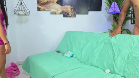 HADE  LEONEL  ALEX online show from October 14, 12:50 pm