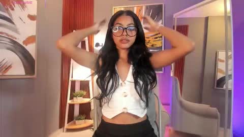 Karla online show from October 18, 7:47 pm