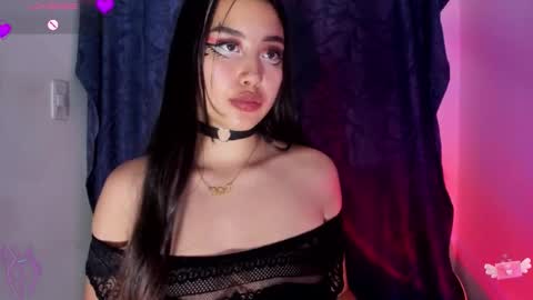 Snapshot of viioleett_cum chatting on October 16, 6:09 pm viioleett_cum online show from October 16, 6:09 pm