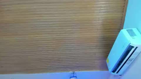 Viiolett online show from November 11, 7:58 pm