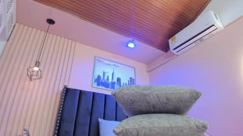 Viiolett online show from February 6, 8:34 pm