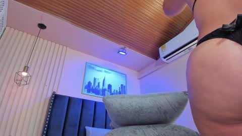 Viiolett online show from February 14, 8:27 pm