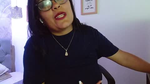 Snapshot of viiolleta chatting on January 9, 3:44 pm viioleta online show from January 9, 3:44 pm