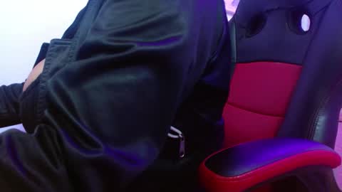 viioleta online show from February 3, 12:43 pm