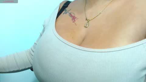 viioleta online show from February 4, 12:22 pm