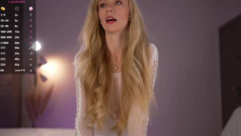 vika54784 online show from November 20, 3:39 am