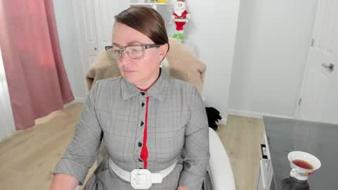 Ukrainian-woman online show from December 14, 3:04 pm