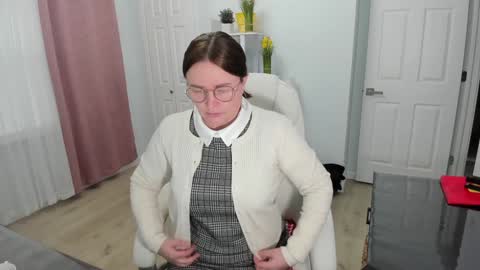 Ukrainian-woman online show from February 6, 3:09 pm