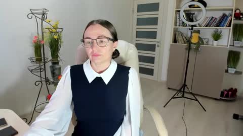 Ukrainian-woman online show from January 9, 7:11 am