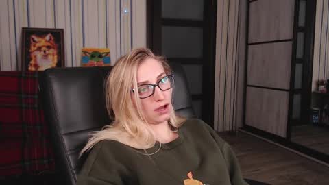 Vika online show from October 16, 11:39 pm