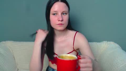 Snapshot of viki_kelt chatting on March 6, 3:13 am Viki Kelt online show from March 6, 3:13 am