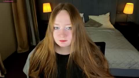 Vikki online show from November 30, 12:53 pm