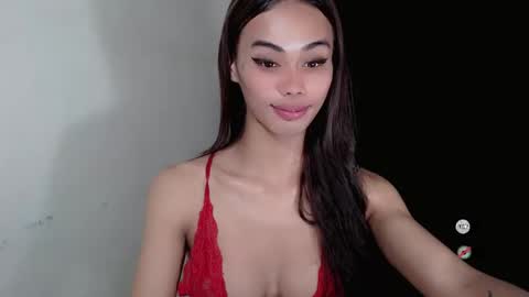 Snapshot of vikkylustfull chatting on December 12, 11:14 pm vikkylustfull online show from December 12, 11:14 pm