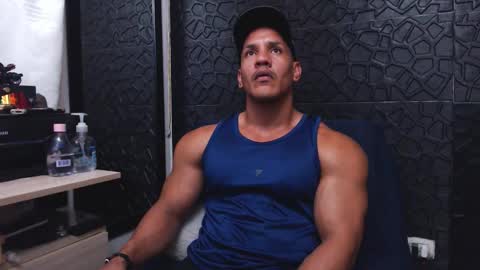 Viktor Herrera online show from October 1, 4:24 pm