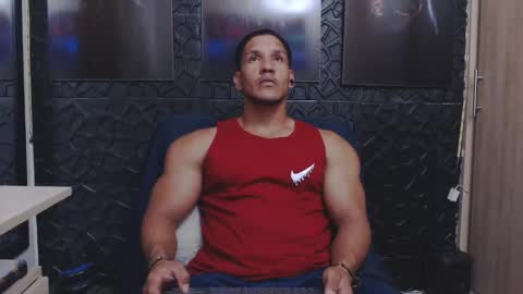 Viktor Herrera online show from April 28, 2:38 am