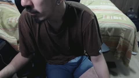 Snapshot of vincebruv chatting on March 9, 5:11 am Vince Bruv online show from March 9, 5:11 am