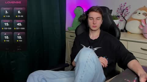 Vincent Strong online show from September 16, 2:18 pm