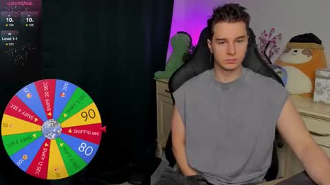 Vincent Strong online show from November 30, 9:24 am