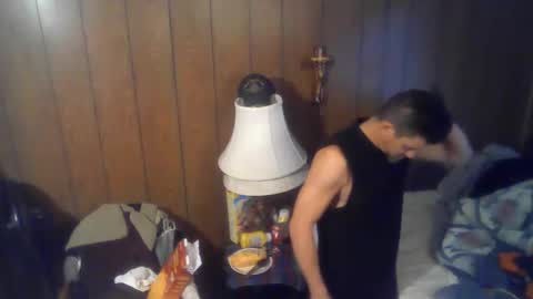 Snapshot of vincent_shaine chatting on December 14, 4:56 pm vincent_shaine online show from December 14, 4:56 pm