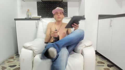 Vincent online show from December 4, 11:46 pm