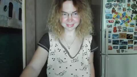 Snapshot of viodetta chatting on December 3, 10:46 am viodetta online show from December 3, 10:46 am