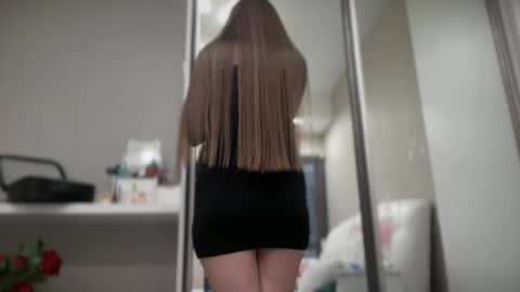 Funny  girl online show from March 5, 7:38 am