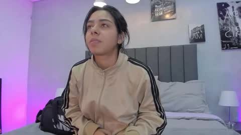 Violet and Myers online show from October 30, 11:11 am