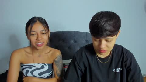 Snapshot of violet_casper_ chatting on January 21, 9:57 am Violet and Casper online show from January 21, 9:57 am