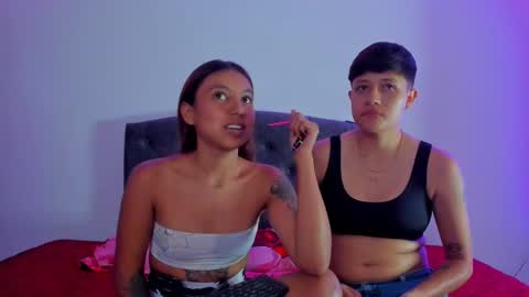 Snapshot of violet_casper_ chatting on March 11, 9:26 pm Violet and Casper online show from March 11, 9:26 pm