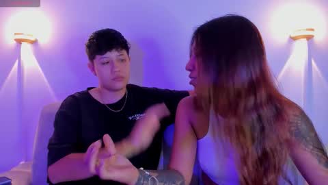 Snapshot of violet_casper_ chatting on November 10, 7:07 am Violet and Casper online show from November 10, 7:07 am