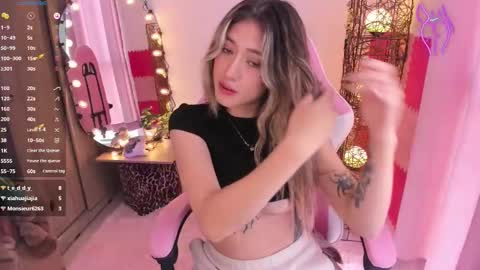 violet online show from January 21, 4:27 pm