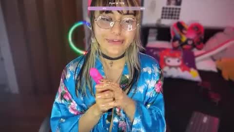 Snapshot of violet_hentai01 chatting on February 20, 11:21 pm Violete Hentai01 online show from February 20, 11:21 pm